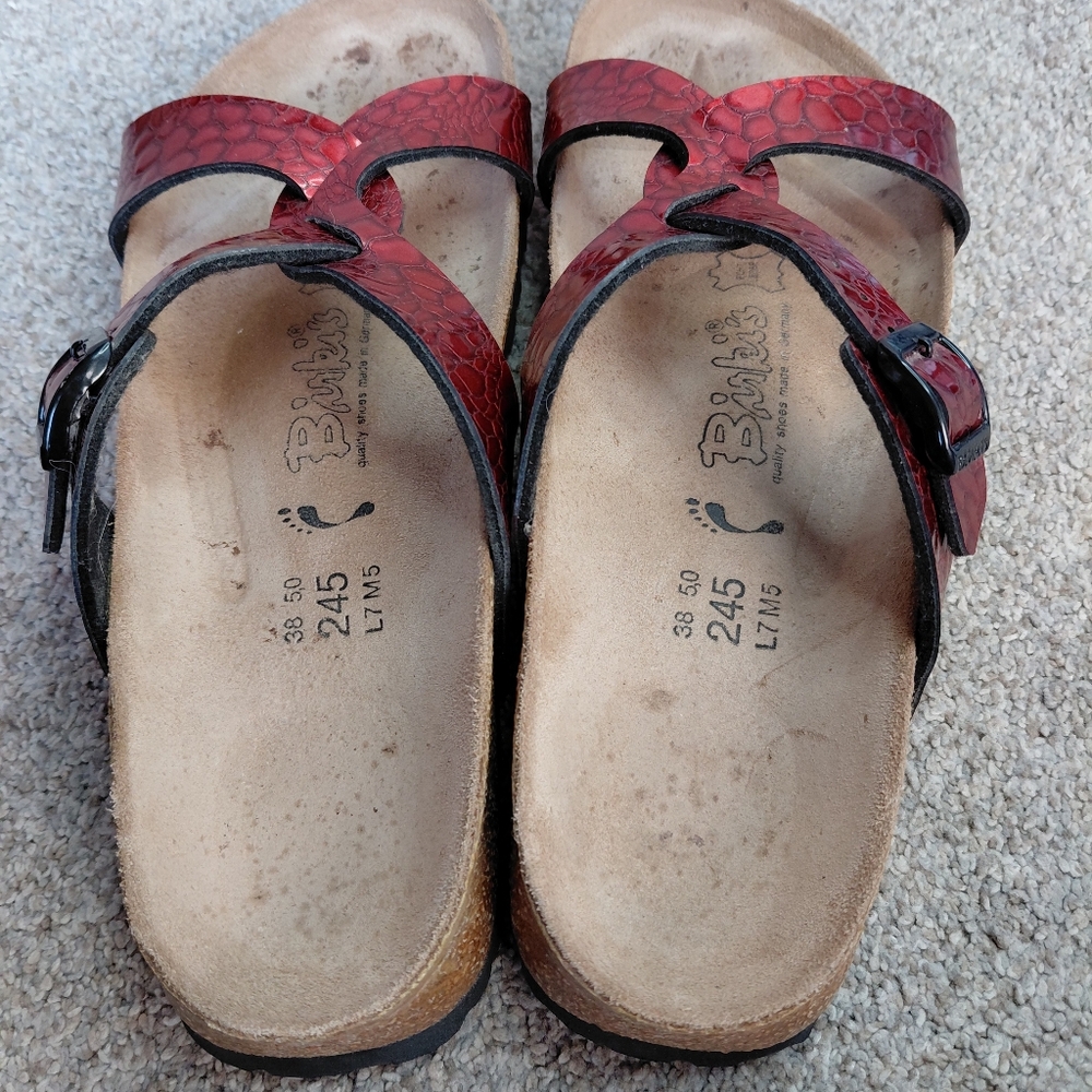 Birkis By Birkenstock Women Size 38/7 Us Narrow Stylish RedSandals - Picture 6 of 11